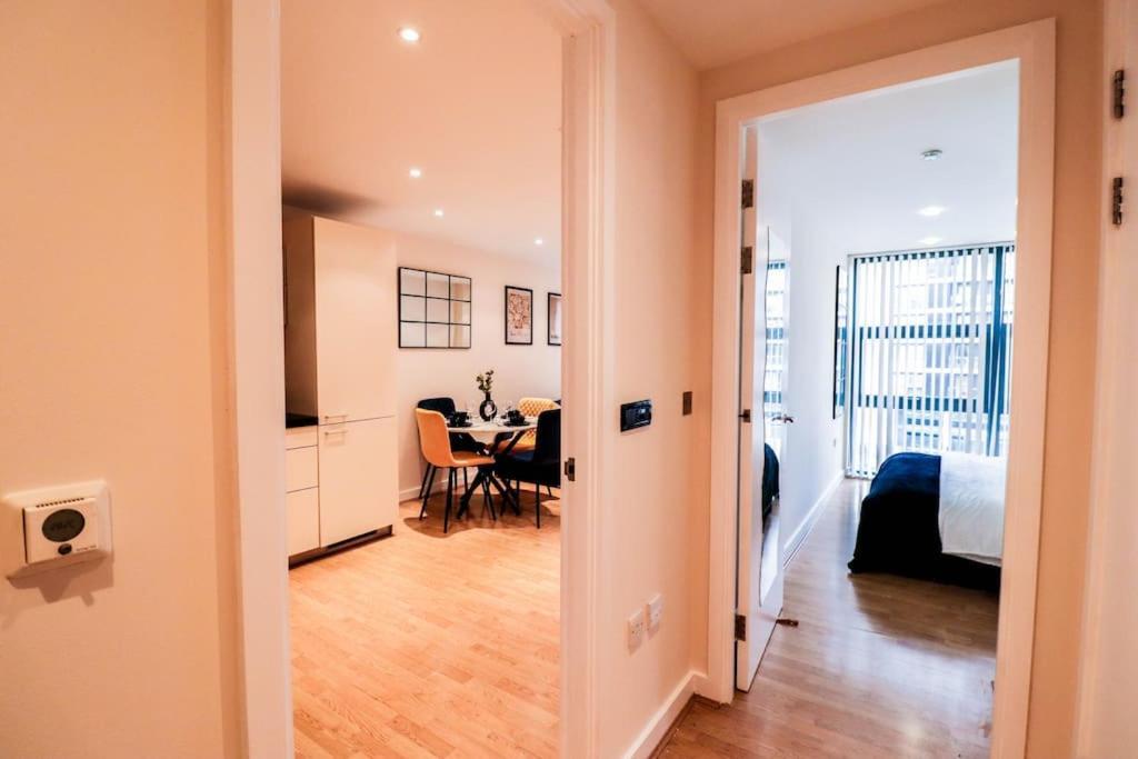 Premium Canary Wharf Flat - Long Stay Offer Londres Exterior foto